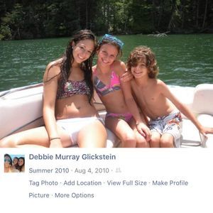 Meet your Posher, Debbie